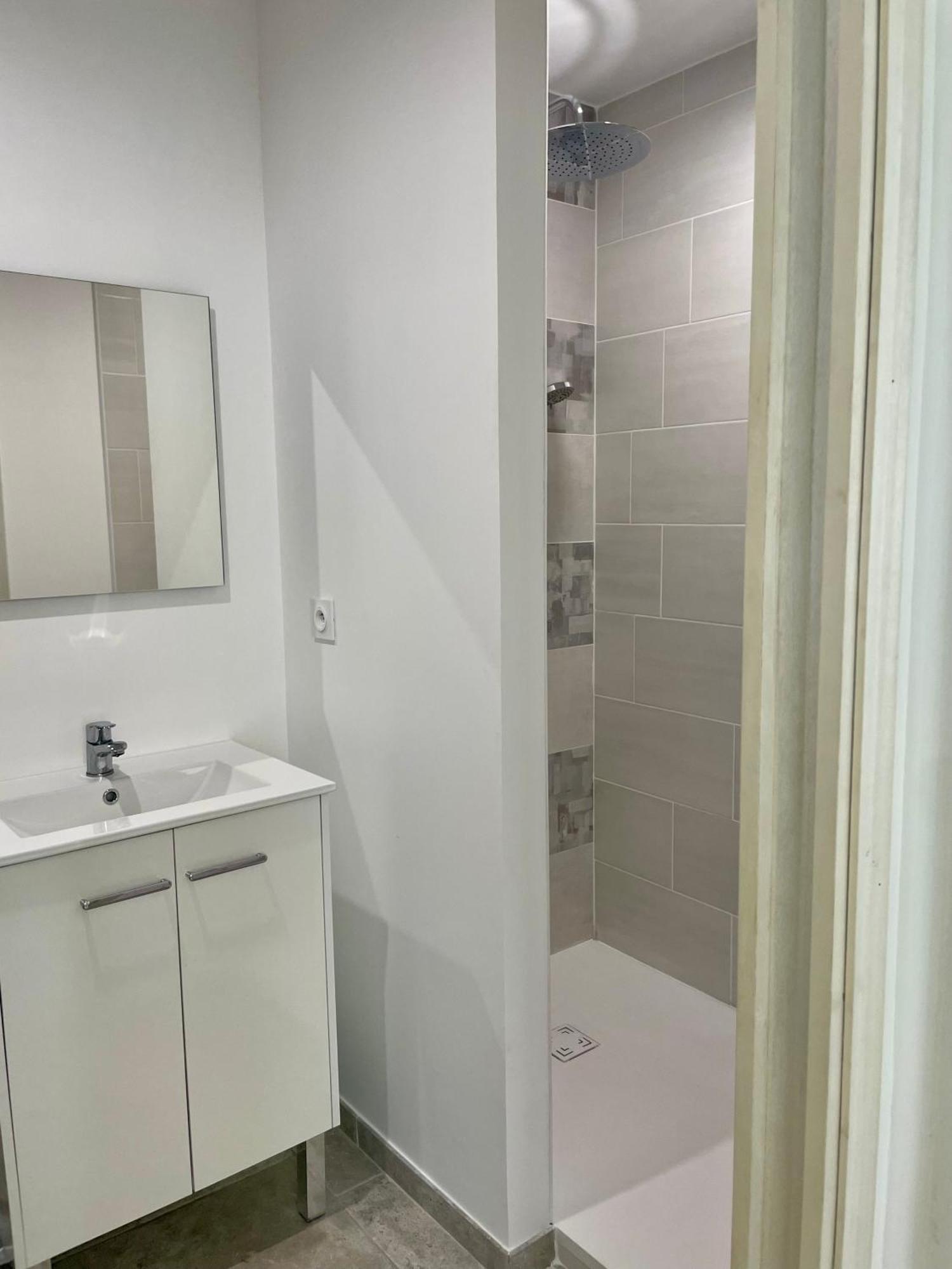Appartement T2 Renove Avec Terrasse Au Coeur Des Cevennes à Saint-Germain-de-Calberte Extérieur photo