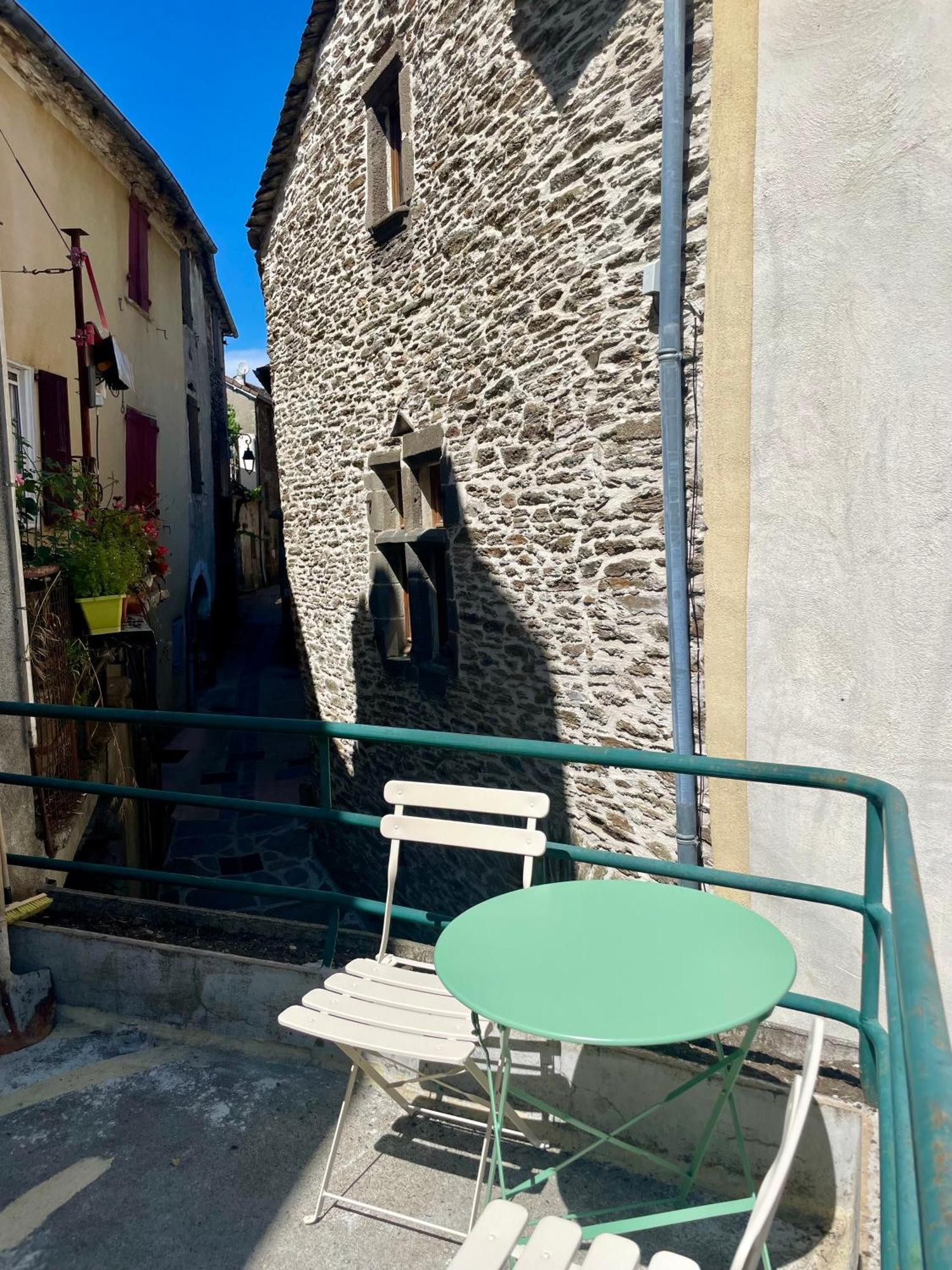 Appartement T2 Renove Avec Terrasse Au Coeur Des Cevennes à Saint-Germain-de-Calberte Extérieur photo