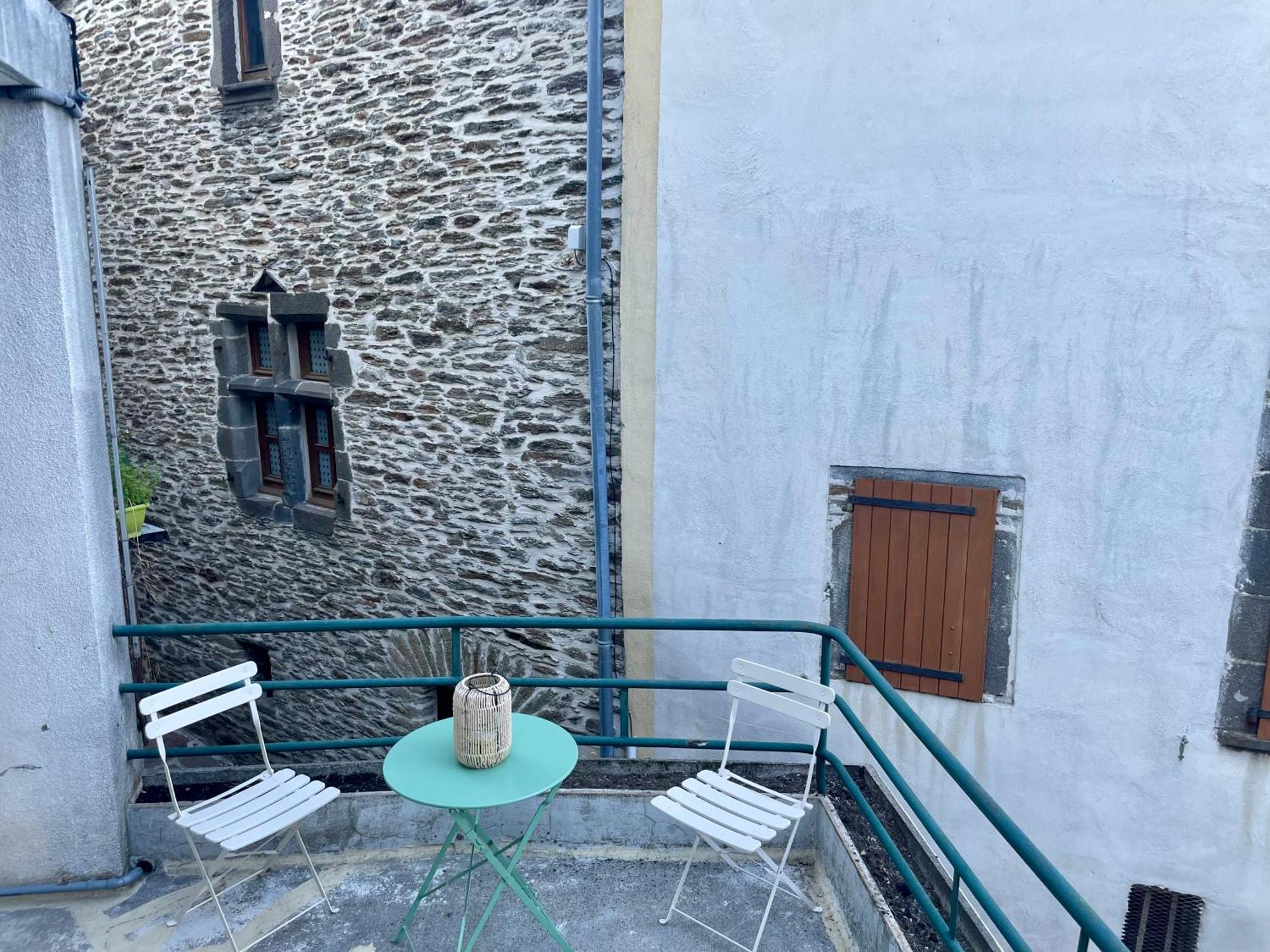 Appartement T2 Renove Avec Terrasse Au Coeur Des Cevennes à Saint-Germain-de-Calberte Extérieur photo